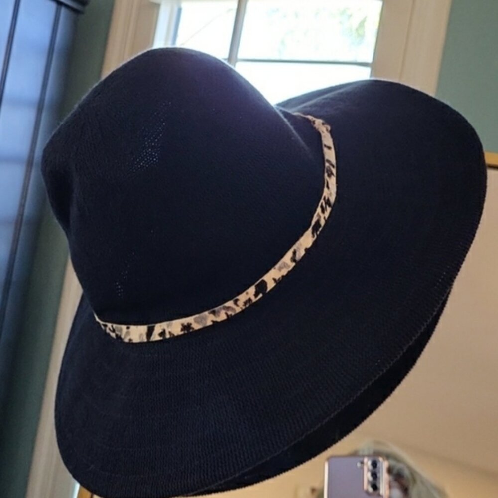 By Anthropologie Cyrus Rancher Soft Trimmed Hat in Navy with Pony Hair Band